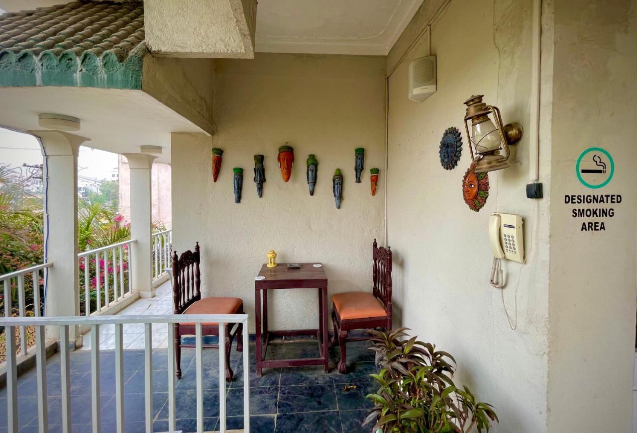 Kakaku The Guest House Adilabad Eksteriør bilde